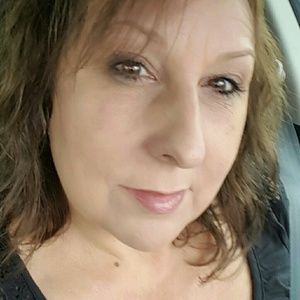 Meet your Posher, Cindi