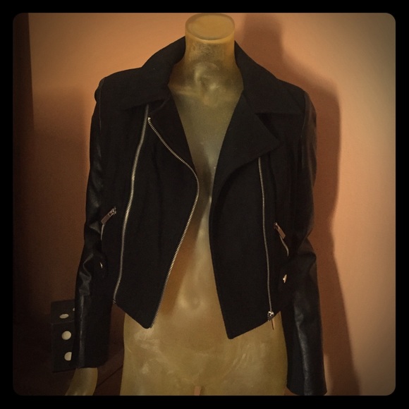 Blanc Noir Cropped Moto Jacket, S