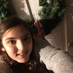 Meet your Posher, Ana