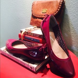 ✨Anne Klein Purple Flats✨