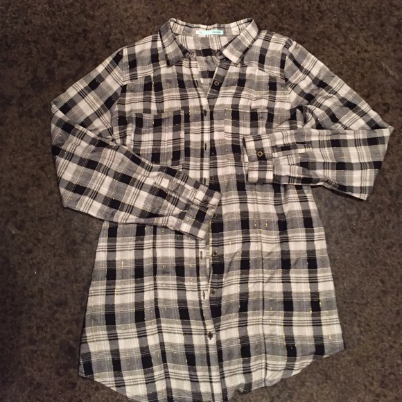 Size large  black and gold Maurice blouse