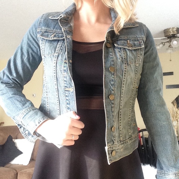 Women's small Old Navy jean jacket, denim