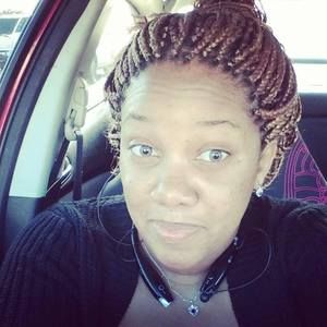 Meet your Posher, Valerie