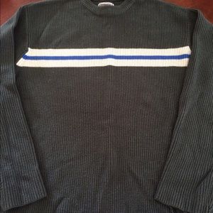 4 Mens Sweaters- Large