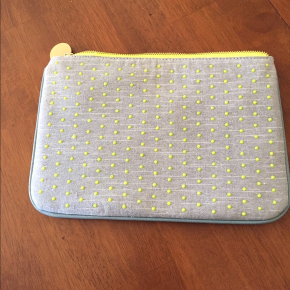 Deux Lux purse. New with out tags.