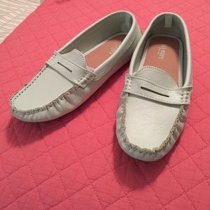 New old navy mint loafers. Never worn size 7.