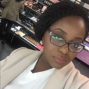 Meet your Posher, Chi-chi