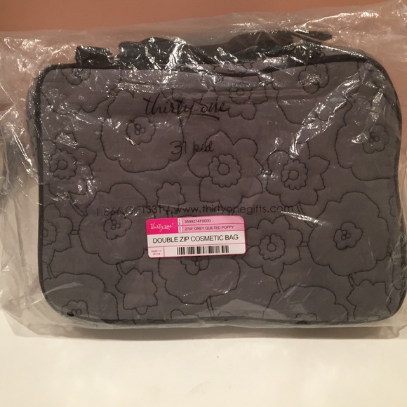 Thirty one cosmetic bag