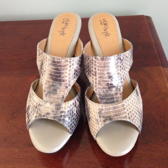 Very comfortable Softt sandals