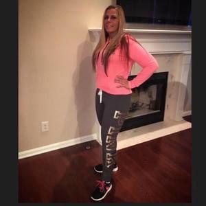 Meet your Posher, Renee