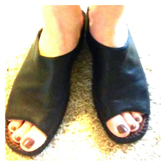 Naturalizer Wedges