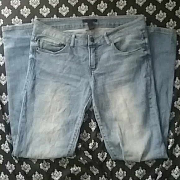 Light wash jeans