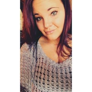 Meet your Posher, Julie