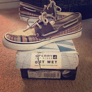 Plaid Sperry Top-sider shoes!!! 👍⛵️