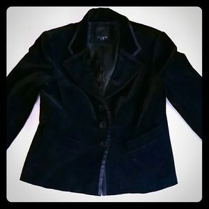 Limited black velvet blazer