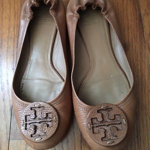 Tan leather Tory Burch flats