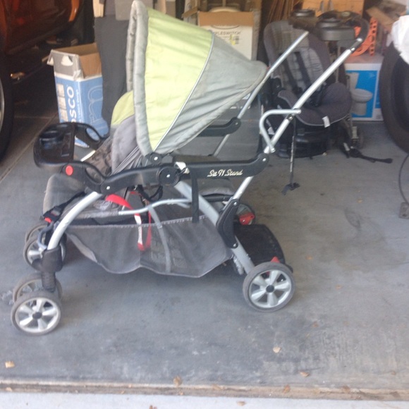 2 in 1 kids stroller - Picture 1 of 3