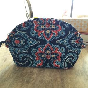 Vera Bradley large ruffle cosmetic