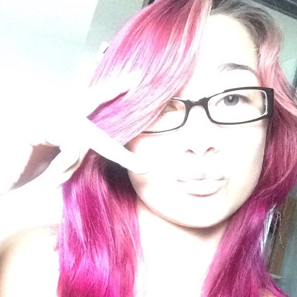 Meet your Posher, Krystina😘😘 - Picture 4 of 4