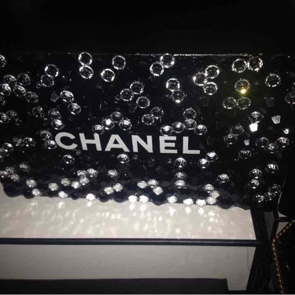 Sold - Picture 3 of 4