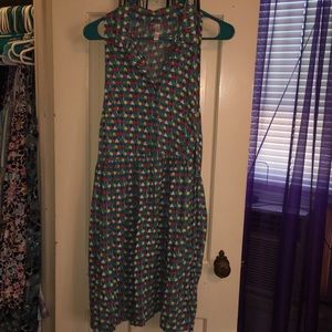 Tree print dress with collar and pockets