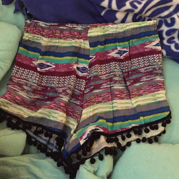 Copper Key printed Pom Pom shorts - Picture 1 of 4