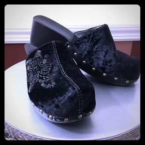 Velvet Rampage Clogs