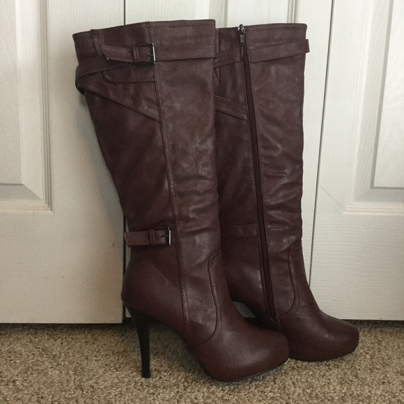 Shoes - 🌹 Maroon Heeled Boots 🌹 Shoes - 🌹 Maroon Heeled Boots 🌹