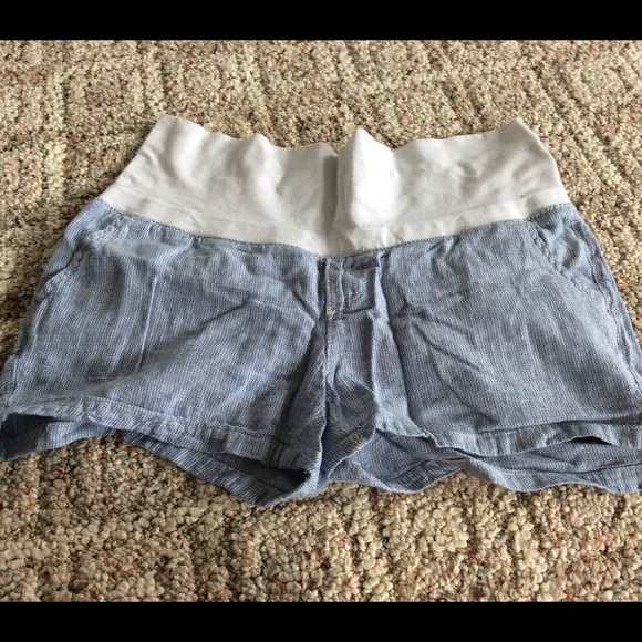 Maternity striped shorts Old Navy