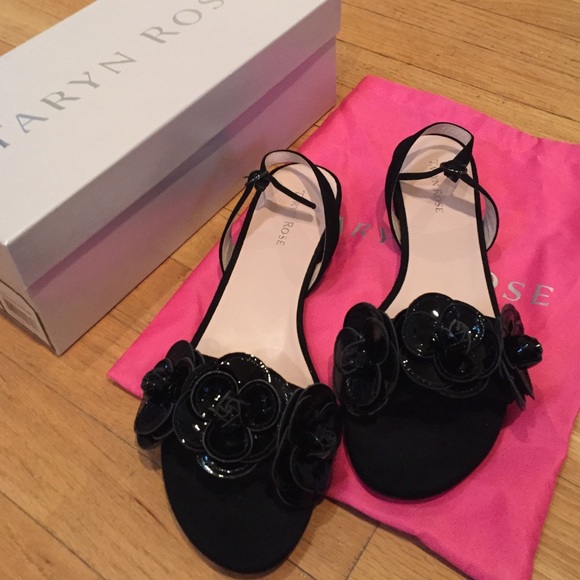 Taryn Rose sandals-new