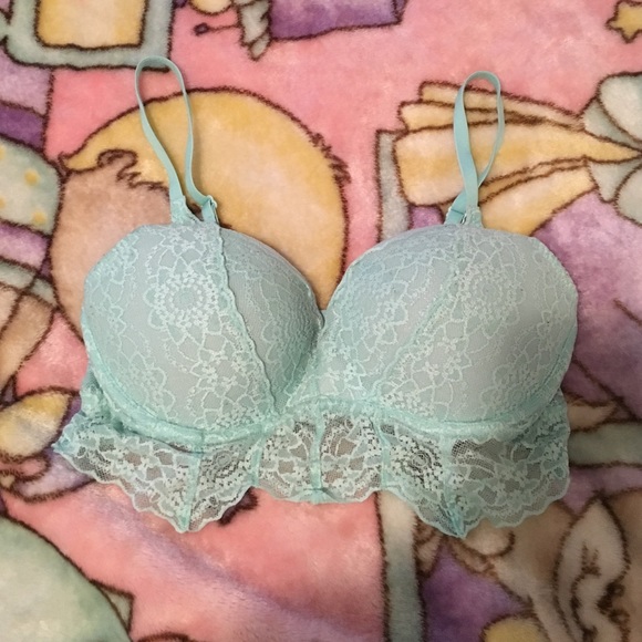 Medallion lace bralette