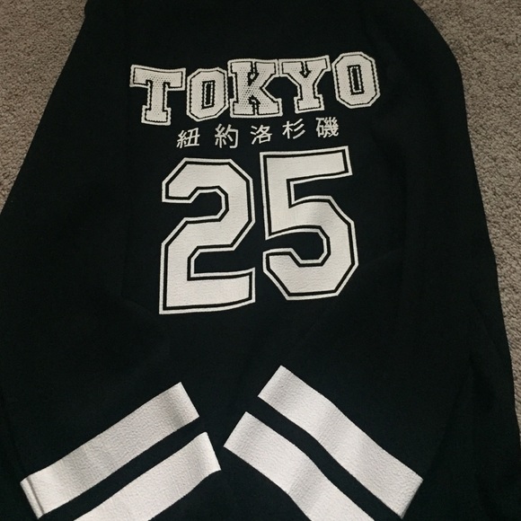 Forever 21 shirt - Picture 2 of 2