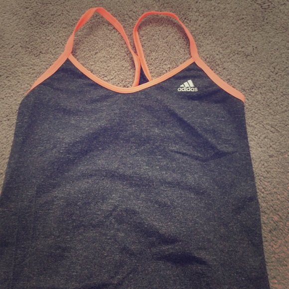 Adidas workout tank - Picture 1 of 2