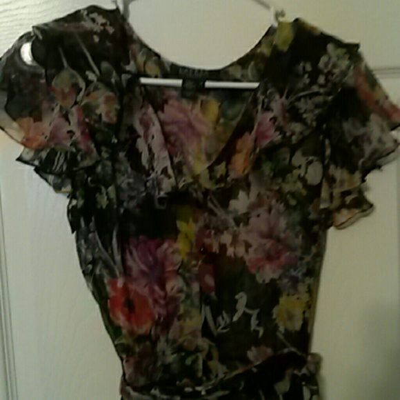 Dress - Picture 2 of 3