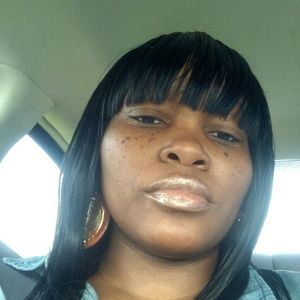 Meet your Posher, Dreama