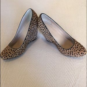Banana Republic leopard print wedges. Size 7.