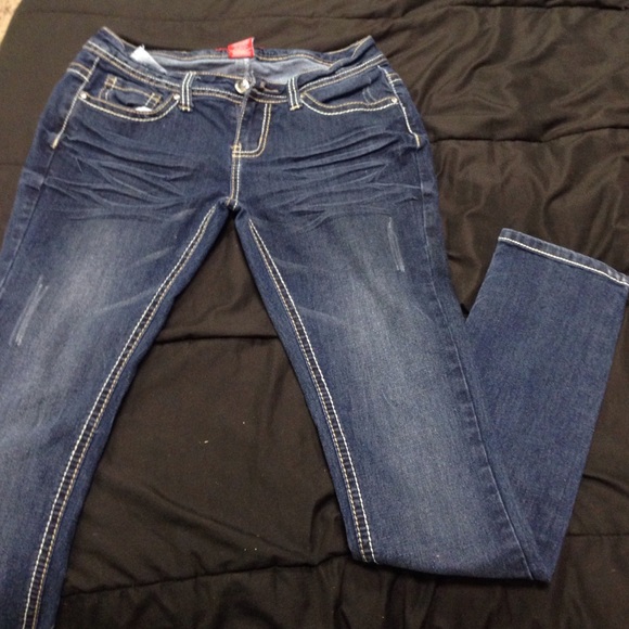 Women's size 9 jeans - Picture 1 of 3