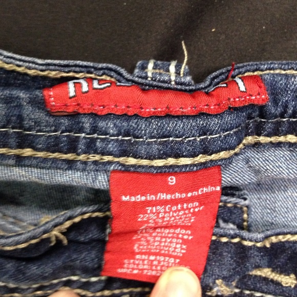 Women's size 9 jeans - Picture 2 of 3