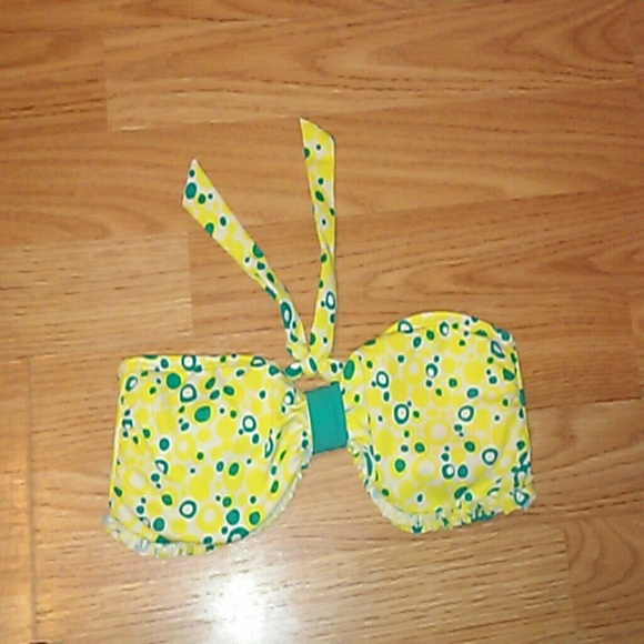 Bikini - Picture 3 of 3