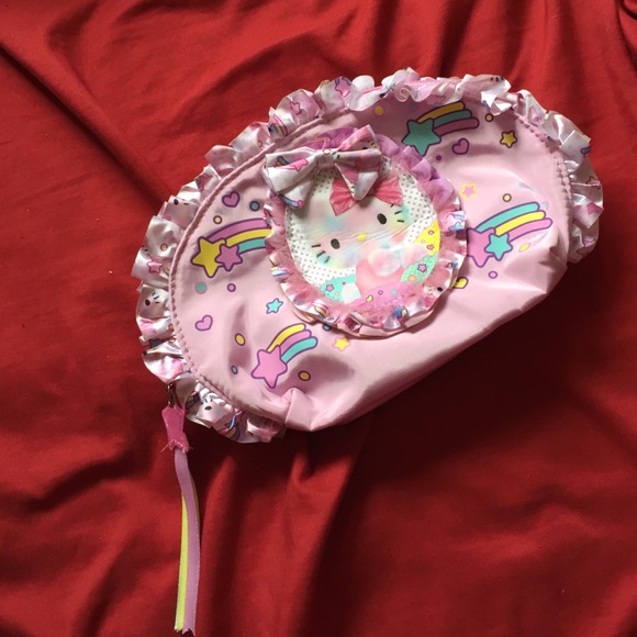 Hello Kitty Makeup Pouch