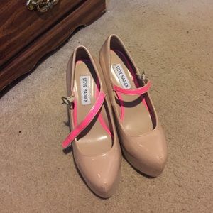 Size 7 Steve Madden  Heels