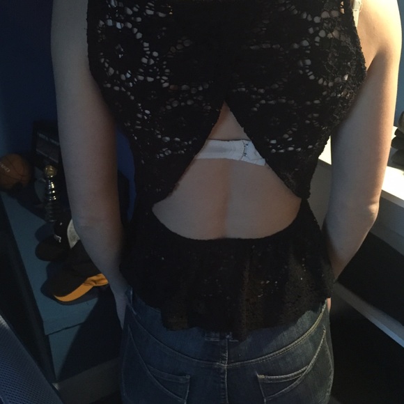 Lace peplum shirt - Picture 2 of 4