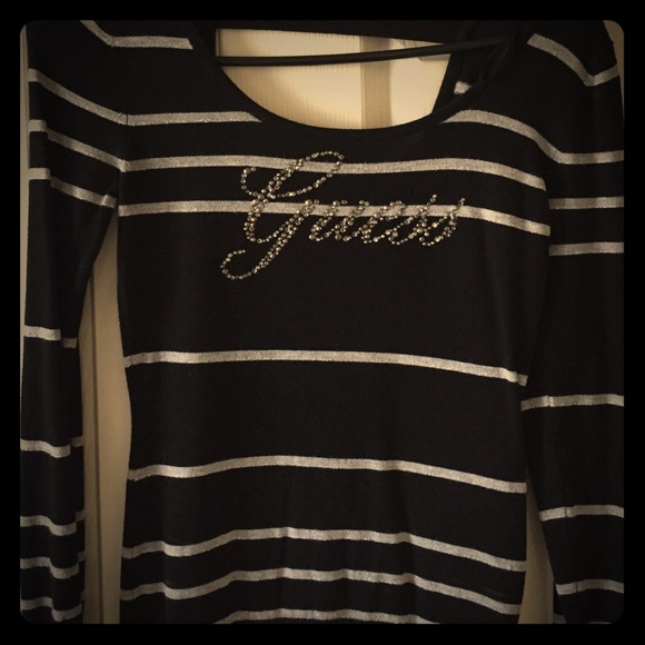 SALE!!! Make an offer 🍾Guess Black long sleeve