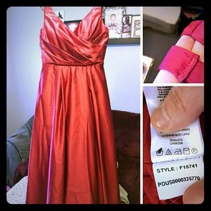 David's Bridal Apple Red F15741