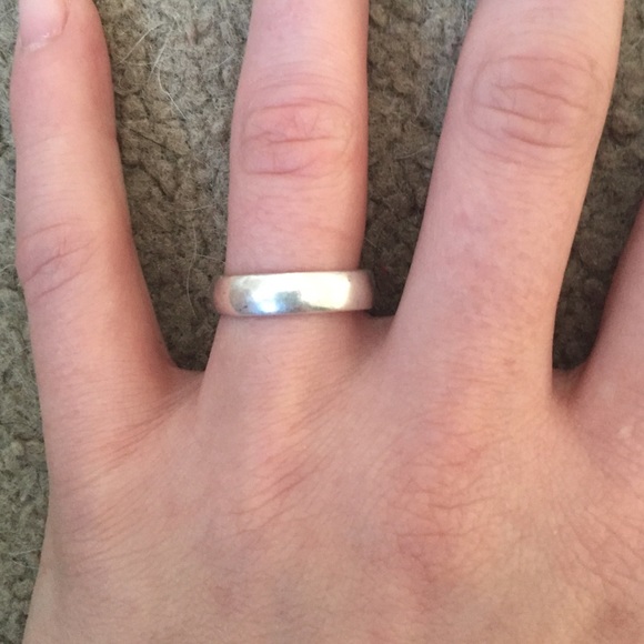 💍FINAL MARK DOWN💍Sterling silver band