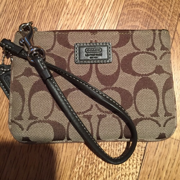 Classic Coach Wristlet