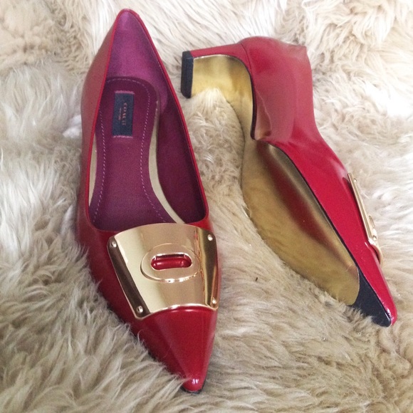 Coach Red Lawrence Box Calf low heel pump 7M