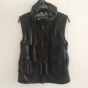 DVF Leather Bomber Vest ▪️◼️🔳