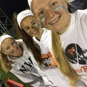 Meet your Posher, Lauren