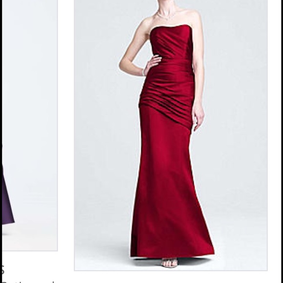 ✨CLEARANCE✨Davids bridal red bridesmaid dress